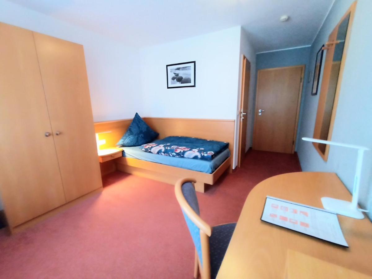 Bodensee Gaestehaus Tettnang Albergo Kültér fotó