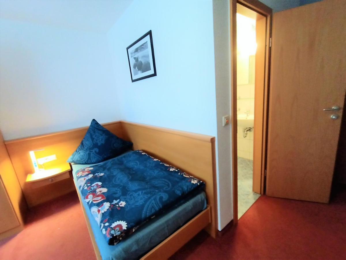 Bodensee Gaestehaus Tettnang Albergo Kültér fotó