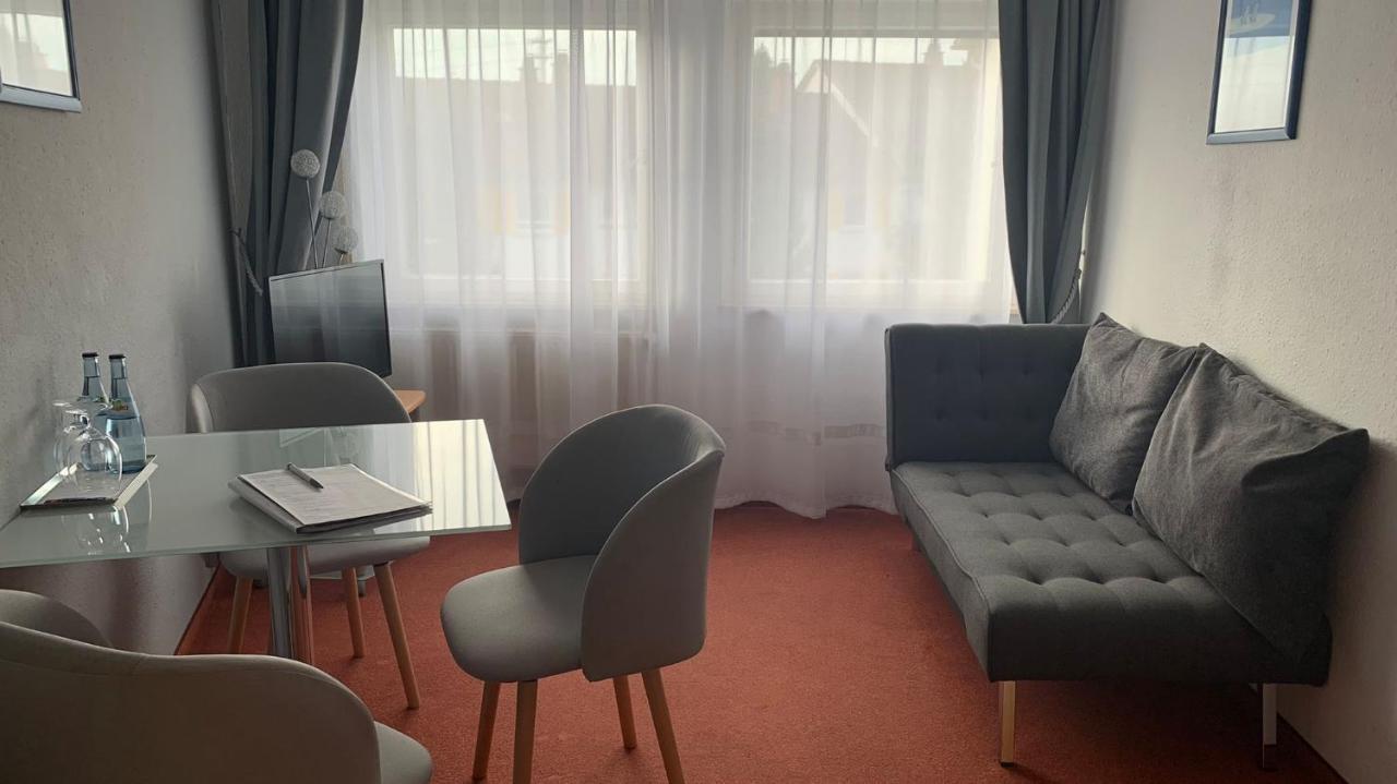 Bodensee Gaestehaus Tettnang Albergo Kültér fotó